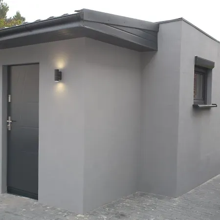 Brookwood Mini Studio Airport Lawica * Πόζναν